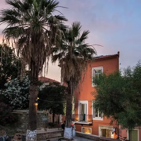 Готель Elia Portou Due Chania (Crete)
