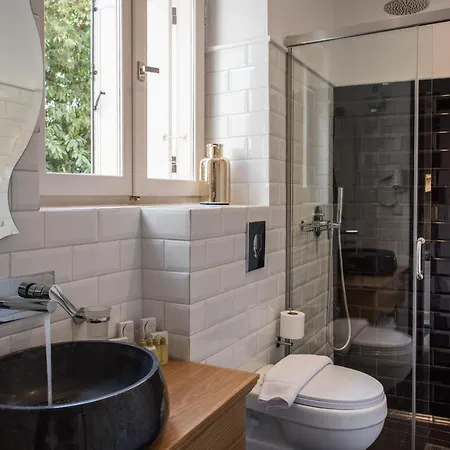 Elia Portou Due Otel 2*