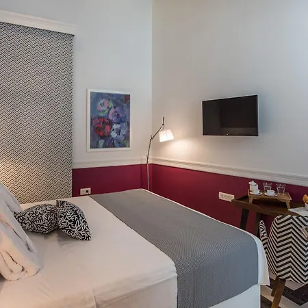 Otel Elia Portou Due Hanya