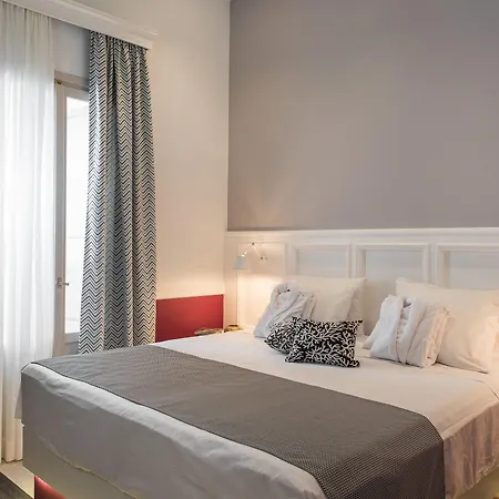 Elia Portou Due Hanya