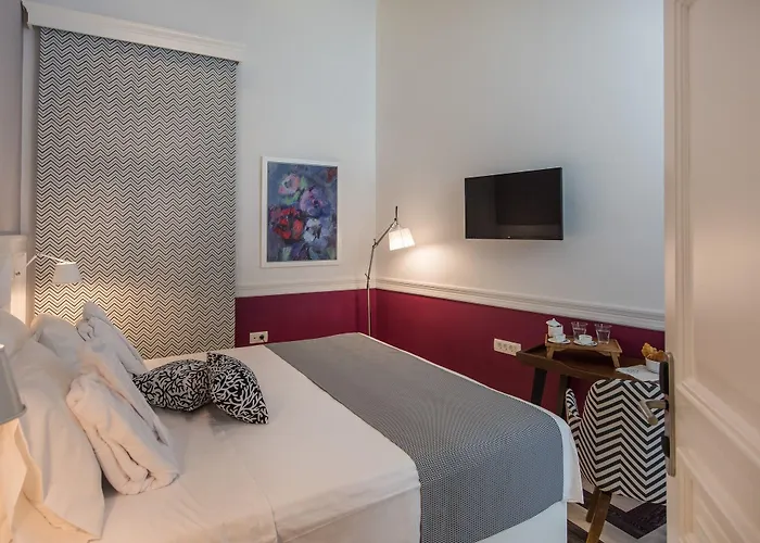 Otel Elia Portou Due Hanya