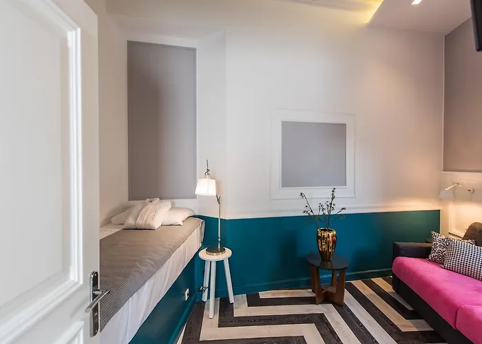 Otel Elia Portou Due Hanya