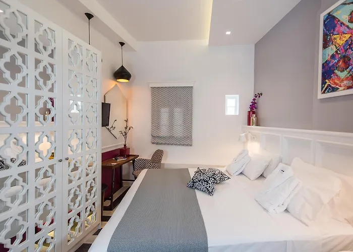 Otel Elia Portou Due 2*