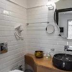 Elia Portou Due 2*